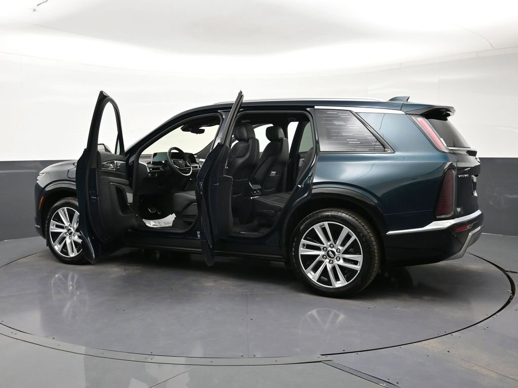 Used 2026 Cadillac Vistiq Luxury AWD/4WD image 37