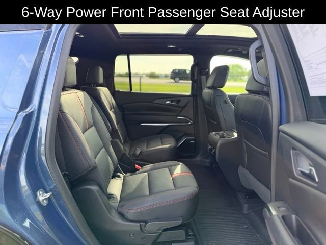 Certified 2024 Chevrolet Traverse RS FWD image 10