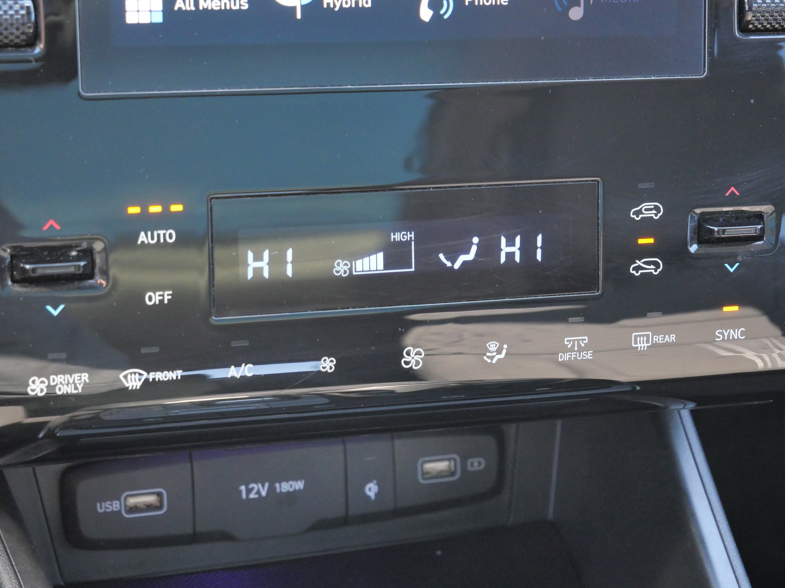 Certified 2022 Hyundai Tucson SEL w/ Cargo Package image 24