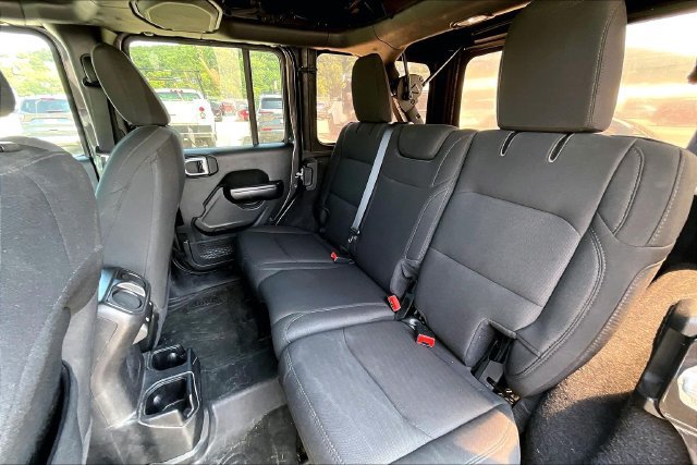 Used 2020 Jeep Wrangler Unlimited Sport S AWD/4WD image 25