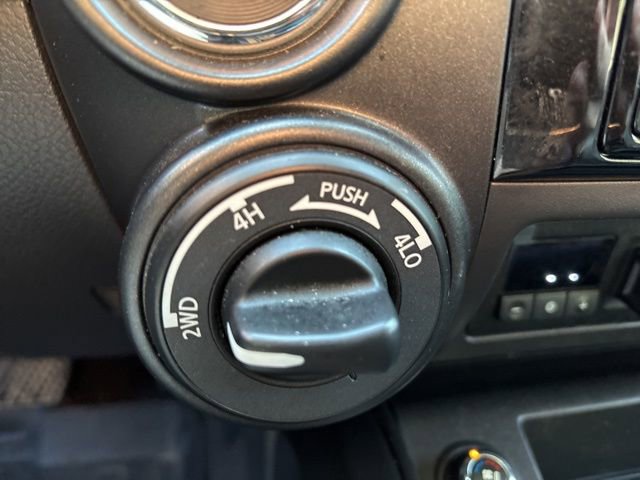 Certified 2024 Nissan Titan PRO-4X w/ Pro-4x Convenience Package image 19