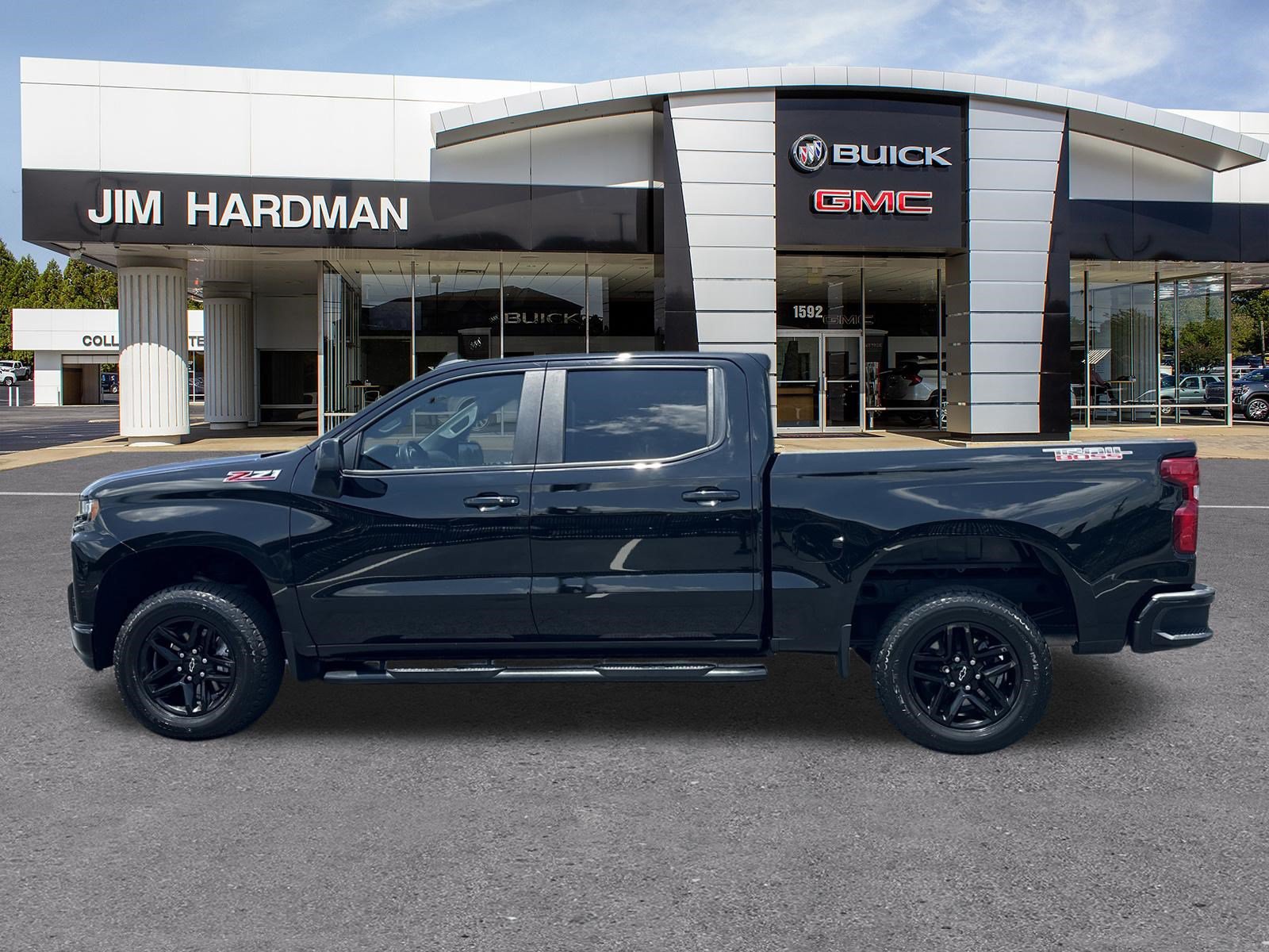 Used 2020 Chevrolet Silverado 1500 LT Trail Boss AWD/4WD image 4