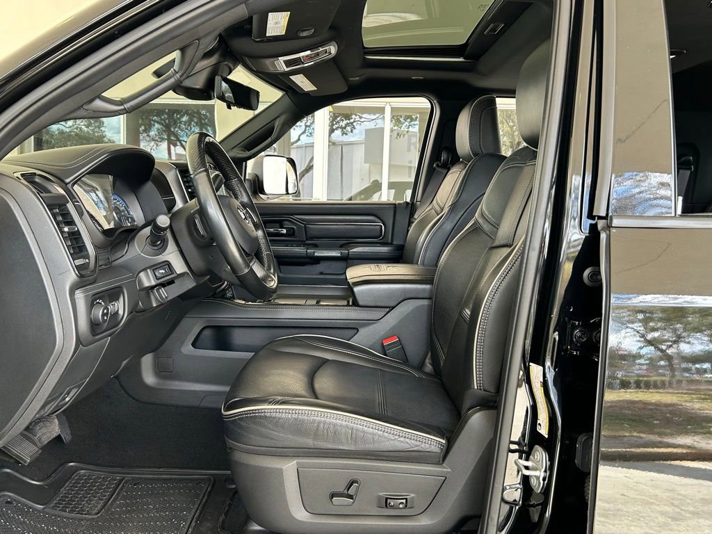 Used 2022 RAM 3500 Limited image 15