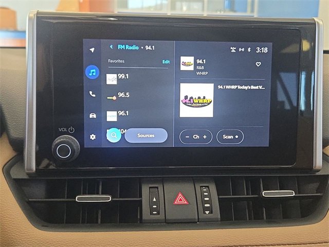 Used 2024 Toyota RAV4 XLE Premium image 16