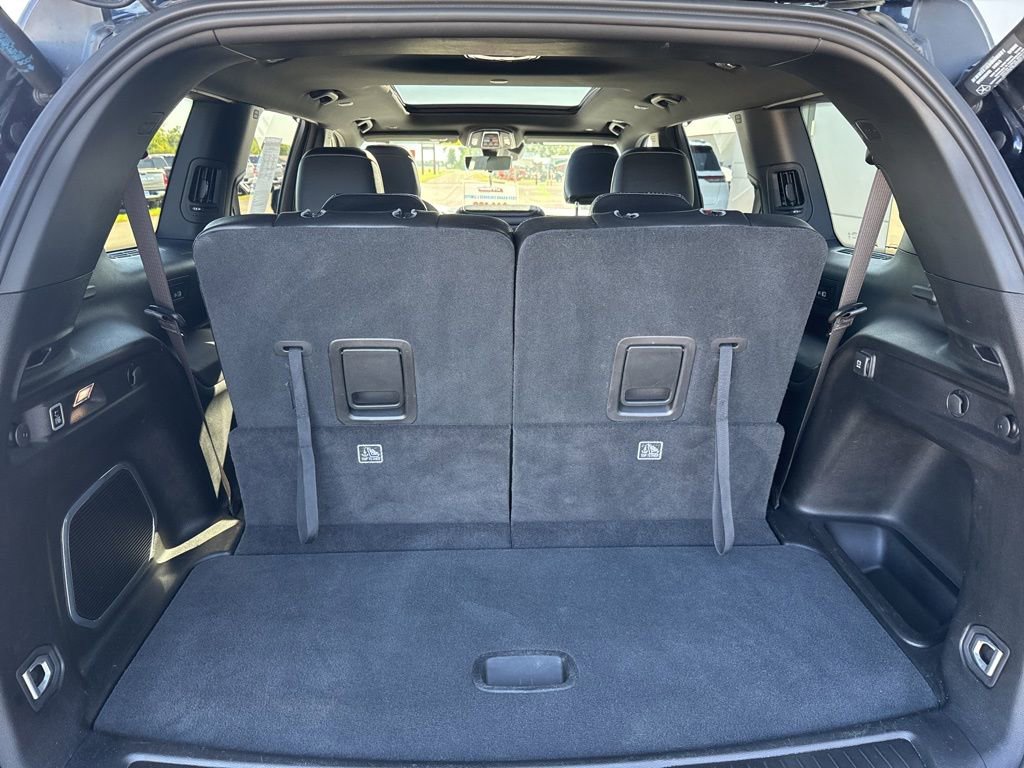 Used 2024 Jeep Grand Cherokee L Limited w/ Luxury Tech Group II image 11