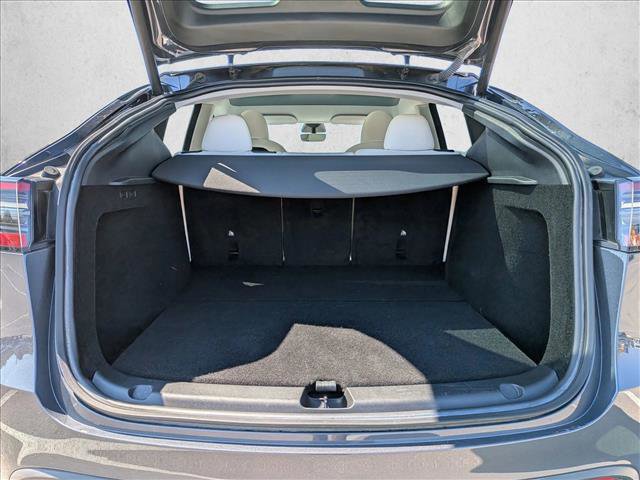 Used 2023 Tesla Model Y Long Range image 7