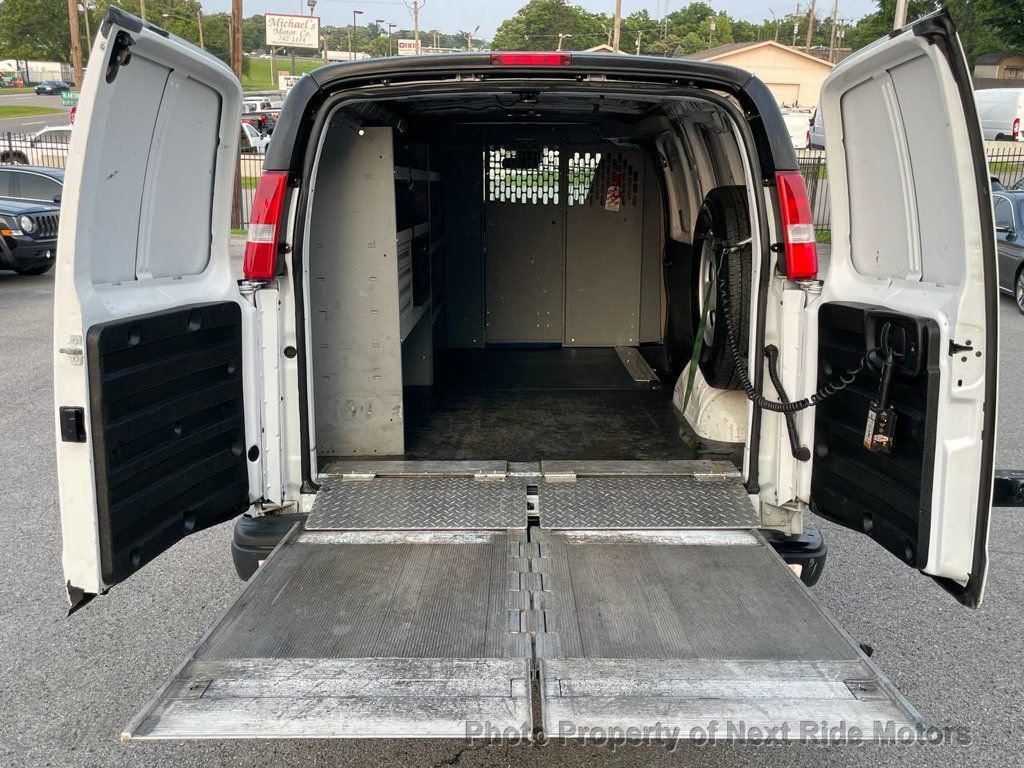 Used 2020 Chevrolet Express 3500 w/ Driver Convenience Package image 18