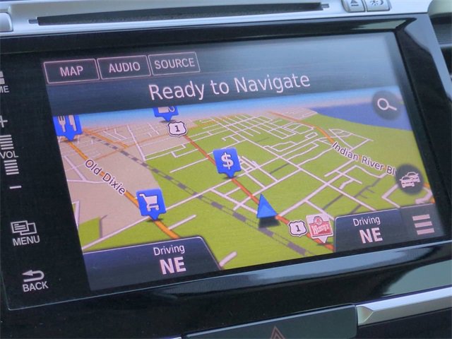 Used 2017 Honda Accord Touring image 25