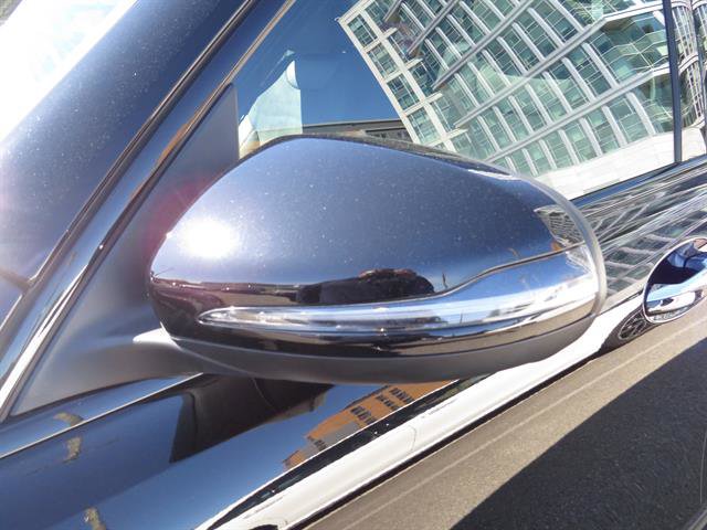 Used 2024 Mercedes-Benz EQB 300 4MATIC image 26