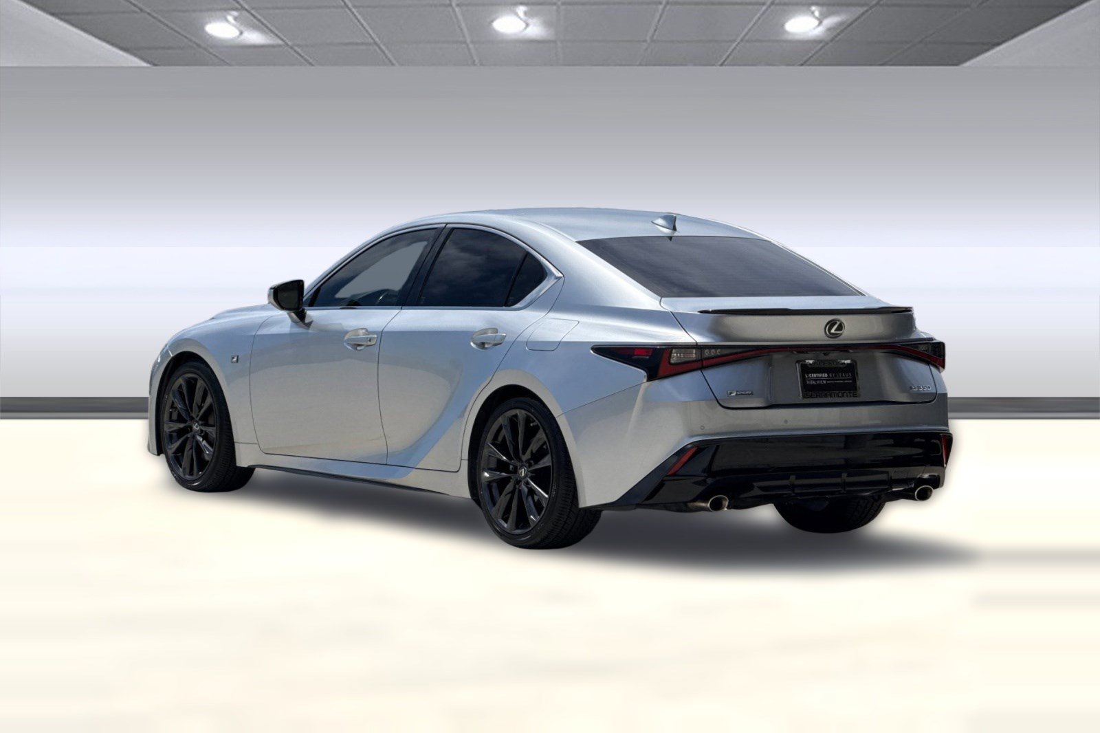 Used 2021 Lexus IS 350 F Sport RWD image 3