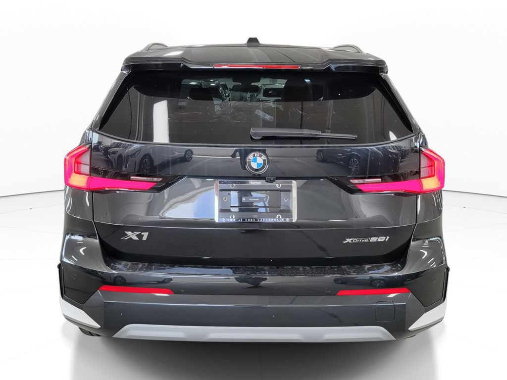 New 2025 BMW X1 xDrive28i w/ Convenience Package AWD/4WD image 5