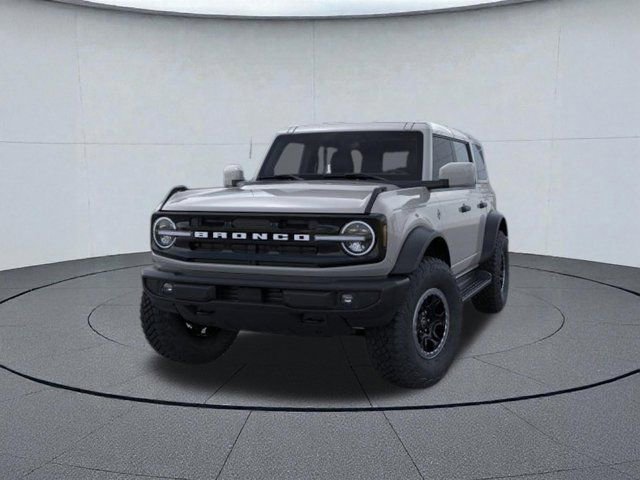 New 2026 Ford Bronco Outer Banks w/ Sasquatch Package video 2