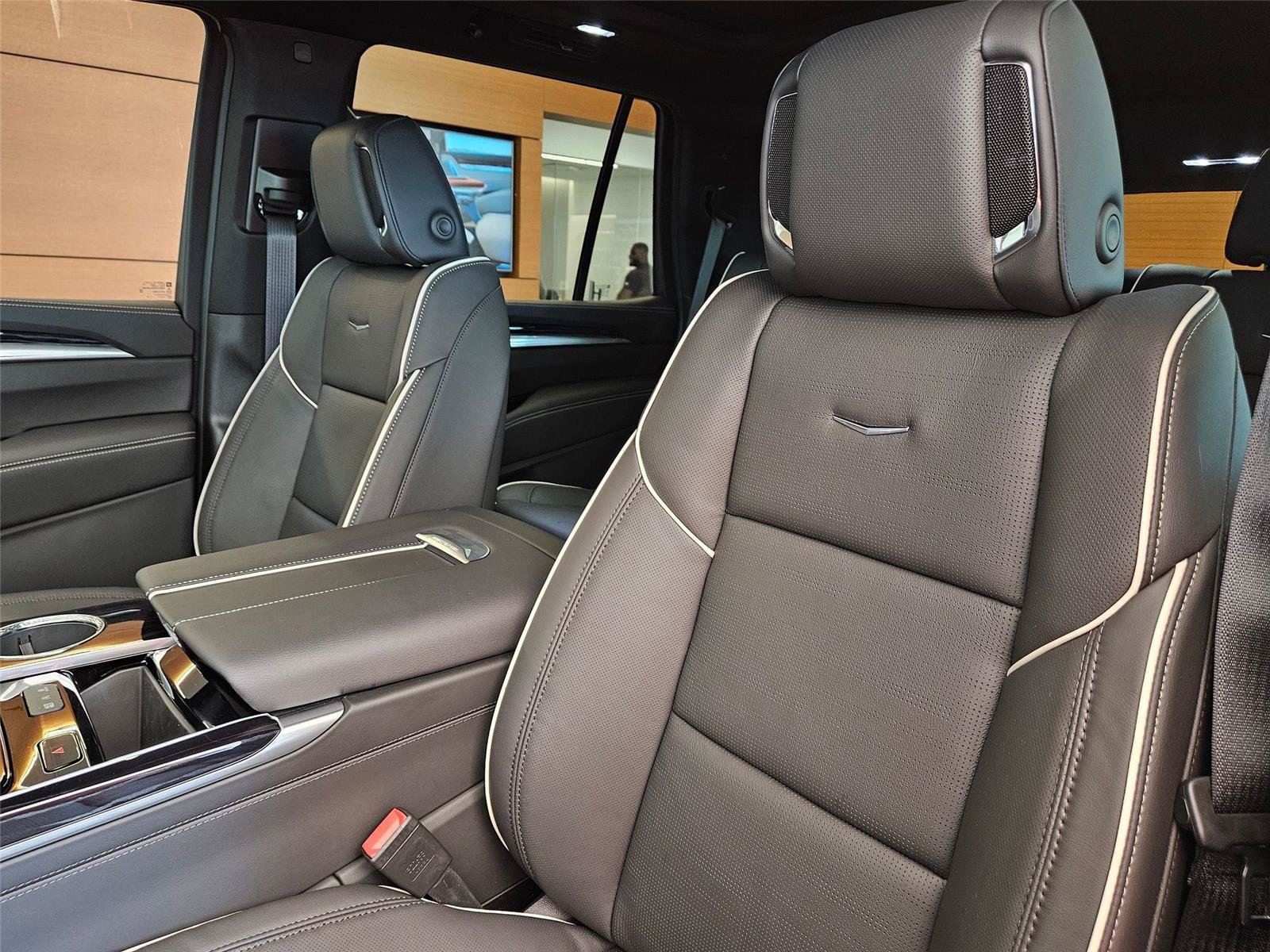 New 2026 Cadillac Escalade Sport w/ Touring Package AWD/4WD image 10