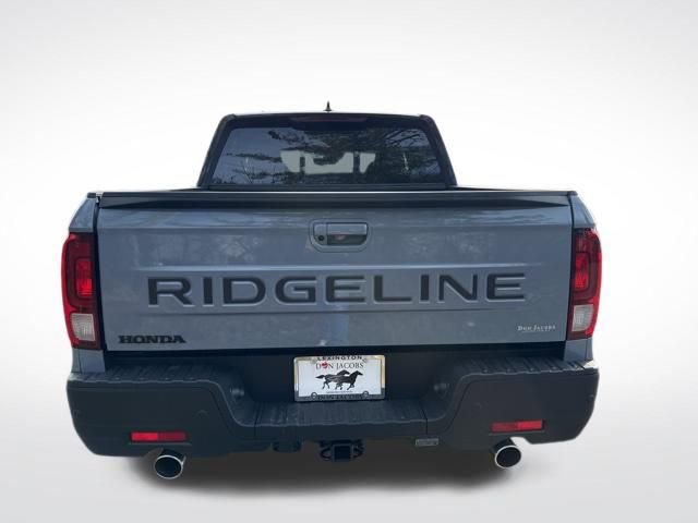 New 2026 Honda Ridgeline Black Edition image 4
