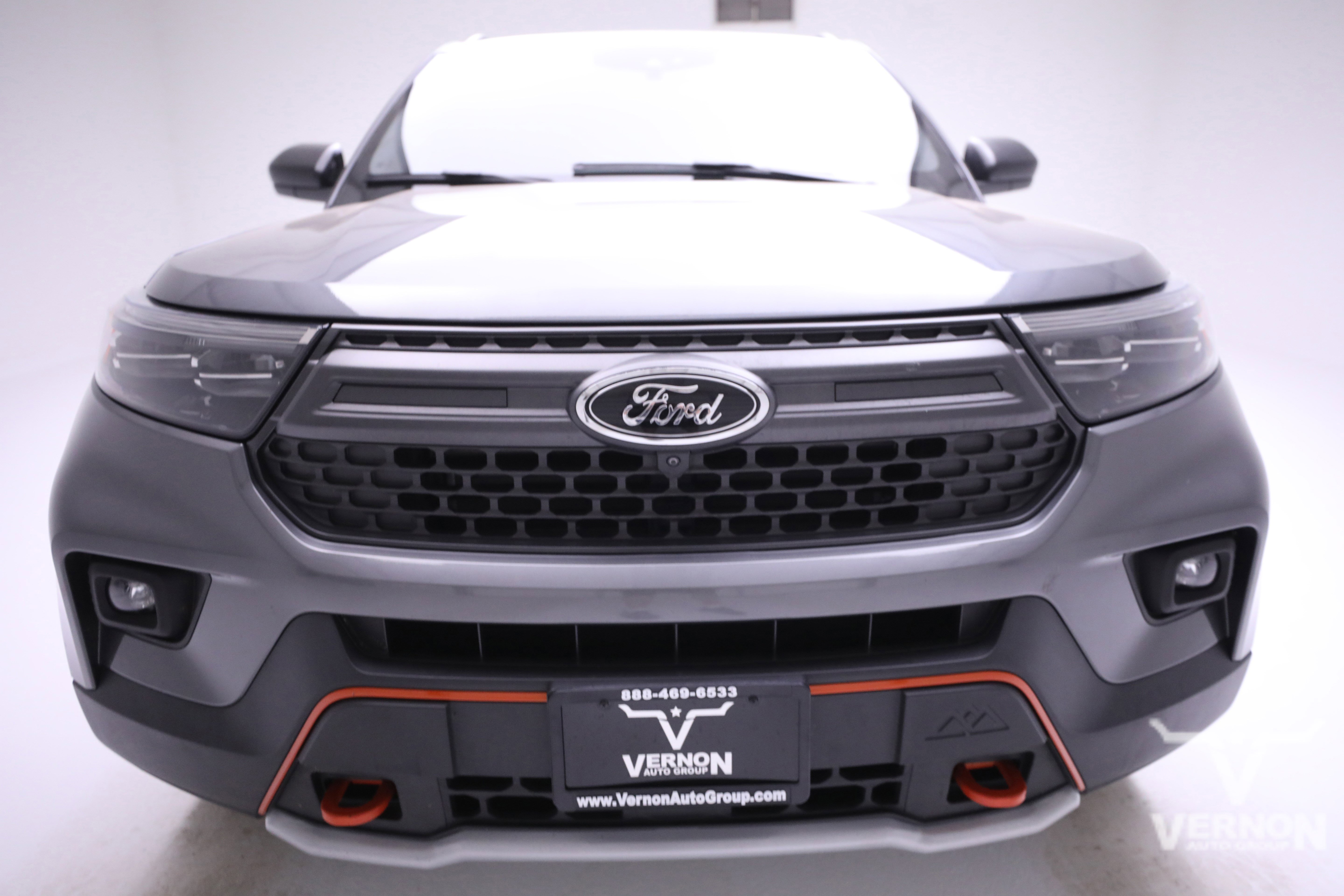 Used 2022 Ford Explorer Timberline image 2