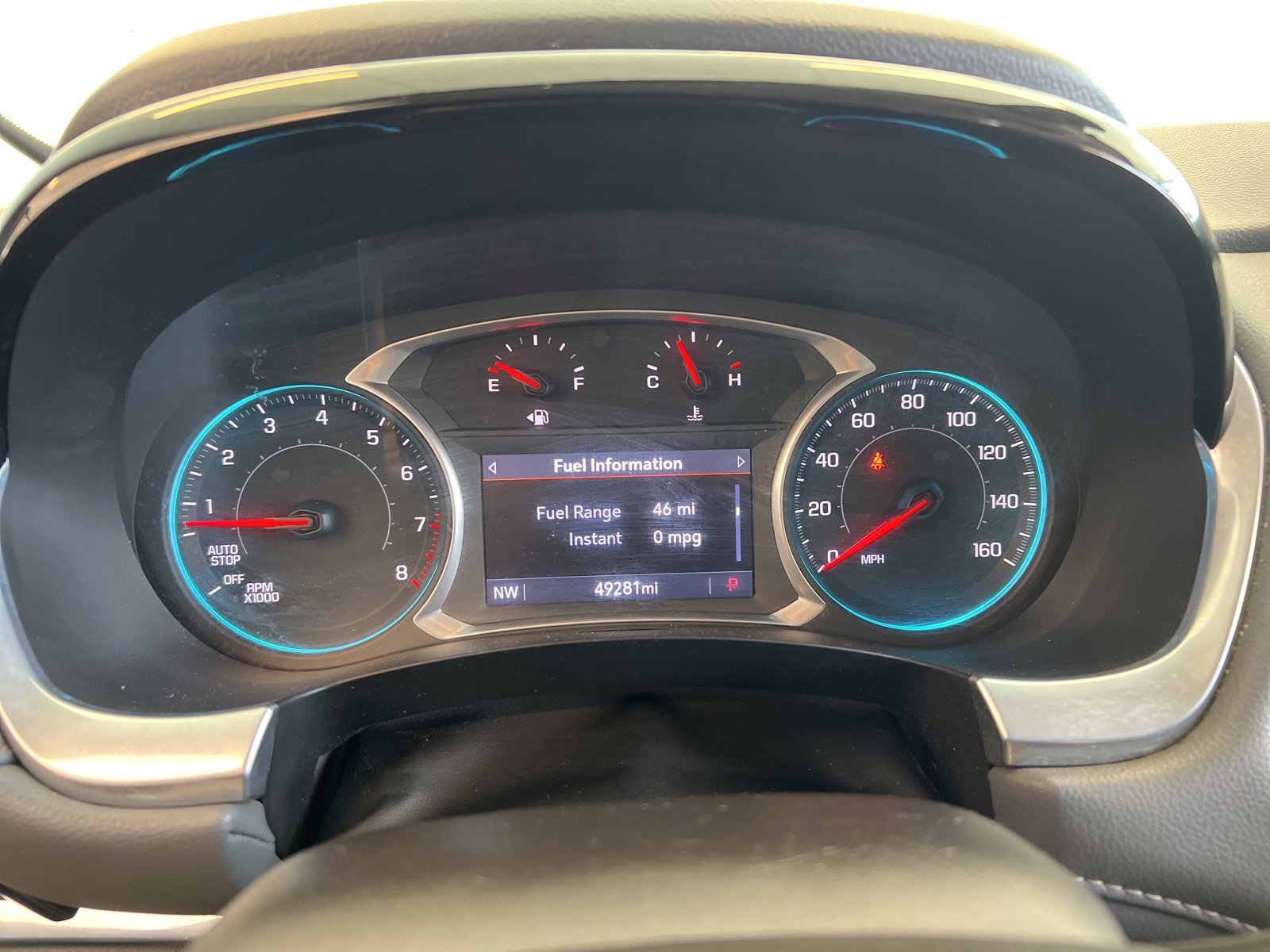 Used 2021 Chevrolet Traverse LT image 8