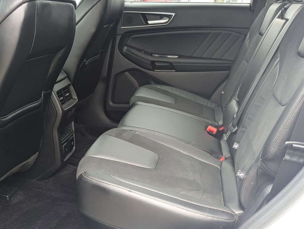 Used 2015 Ford Edge Sport w/ Equipment Group 401A AWD/4WD image 22