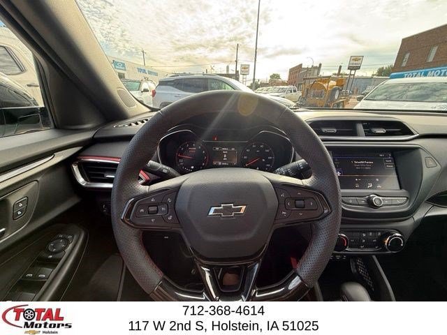 Used 2023 Chevrolet TrailBlazer RS AWD/4WD image 18