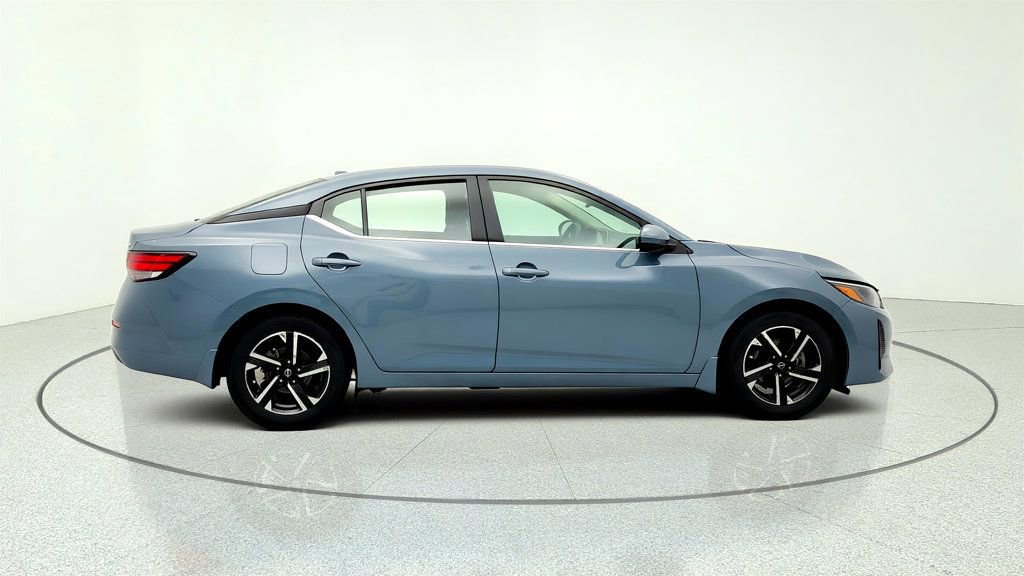Used 2024 Nissan Sentra SV w/ All-Weather Package FWD image 4