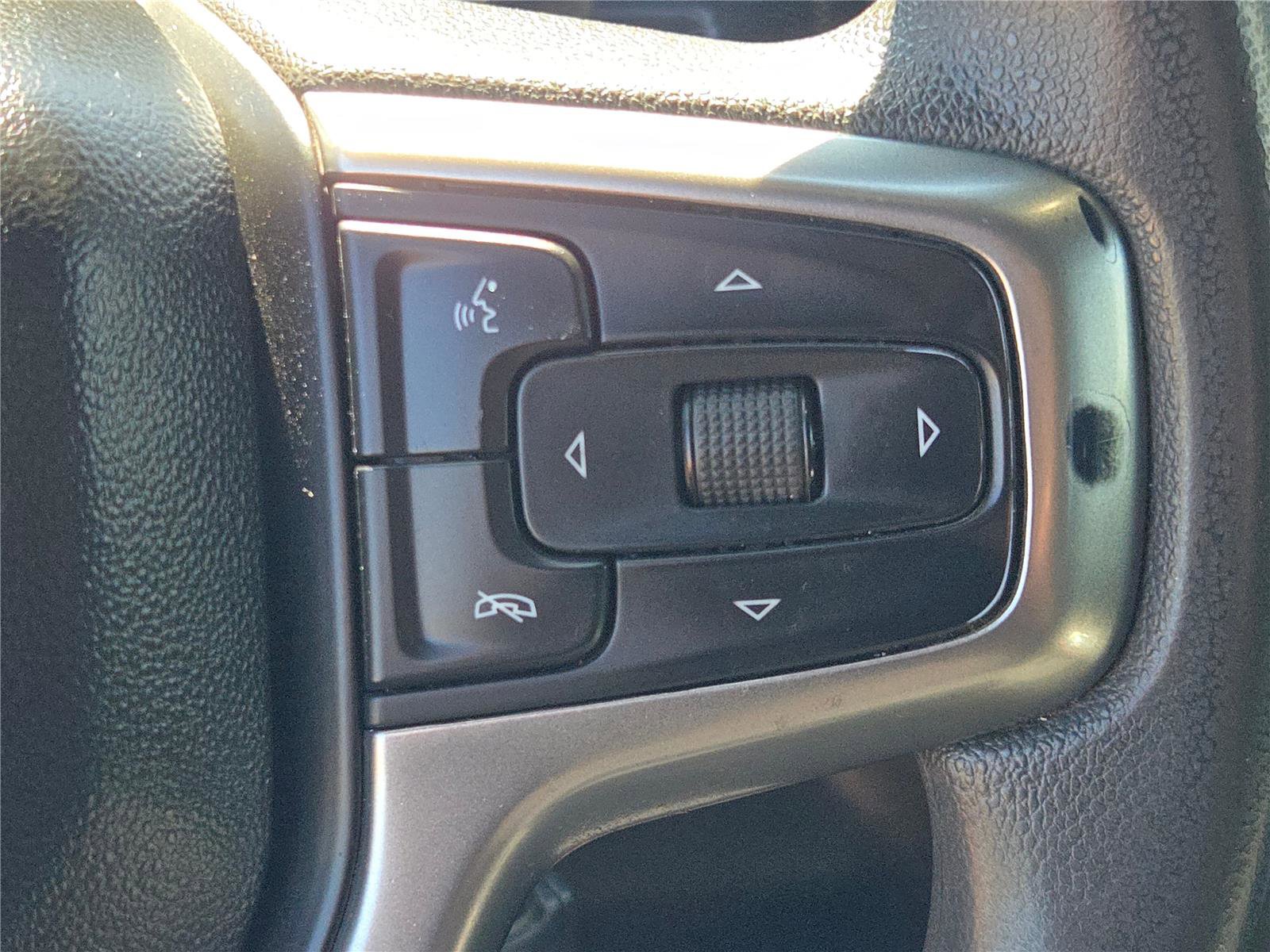 Used 2021 Chevrolet Silverado 2500 LT AWD/4WD image 33