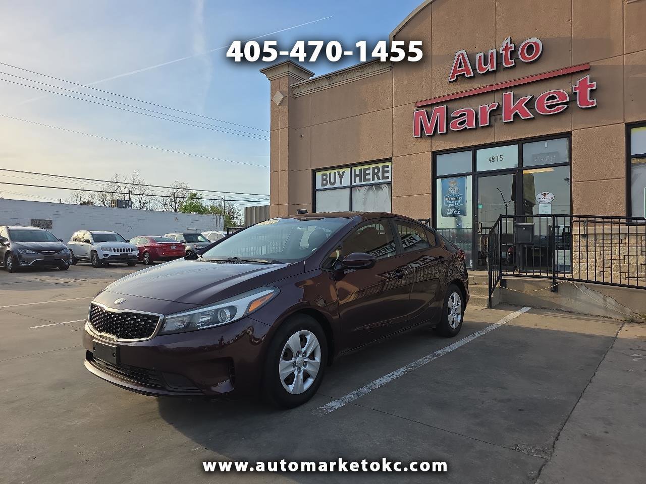 Used 2017 Kia Forte LX image 1