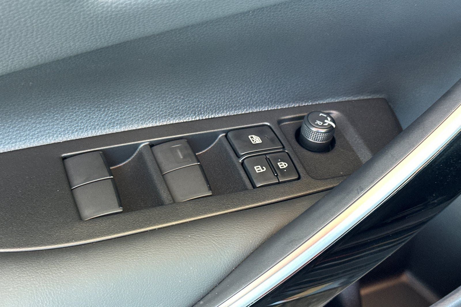 New 2026 Toyota Corolla XLE FWD image 13