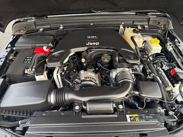 Used 2019 Jeep Wrangler Sport image 29