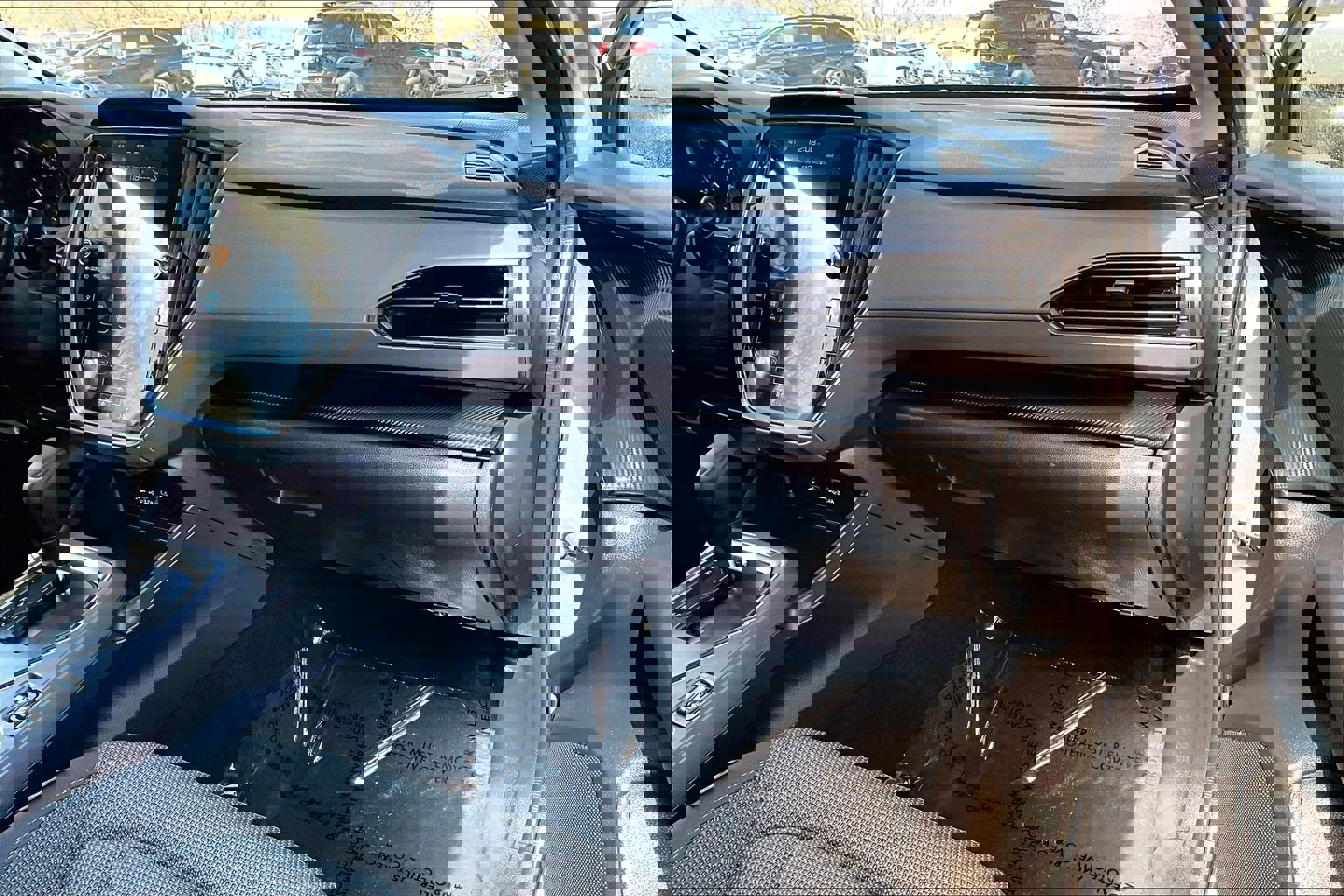 Used 2024 Subaru Crosstrek 2.0i Premium image 14