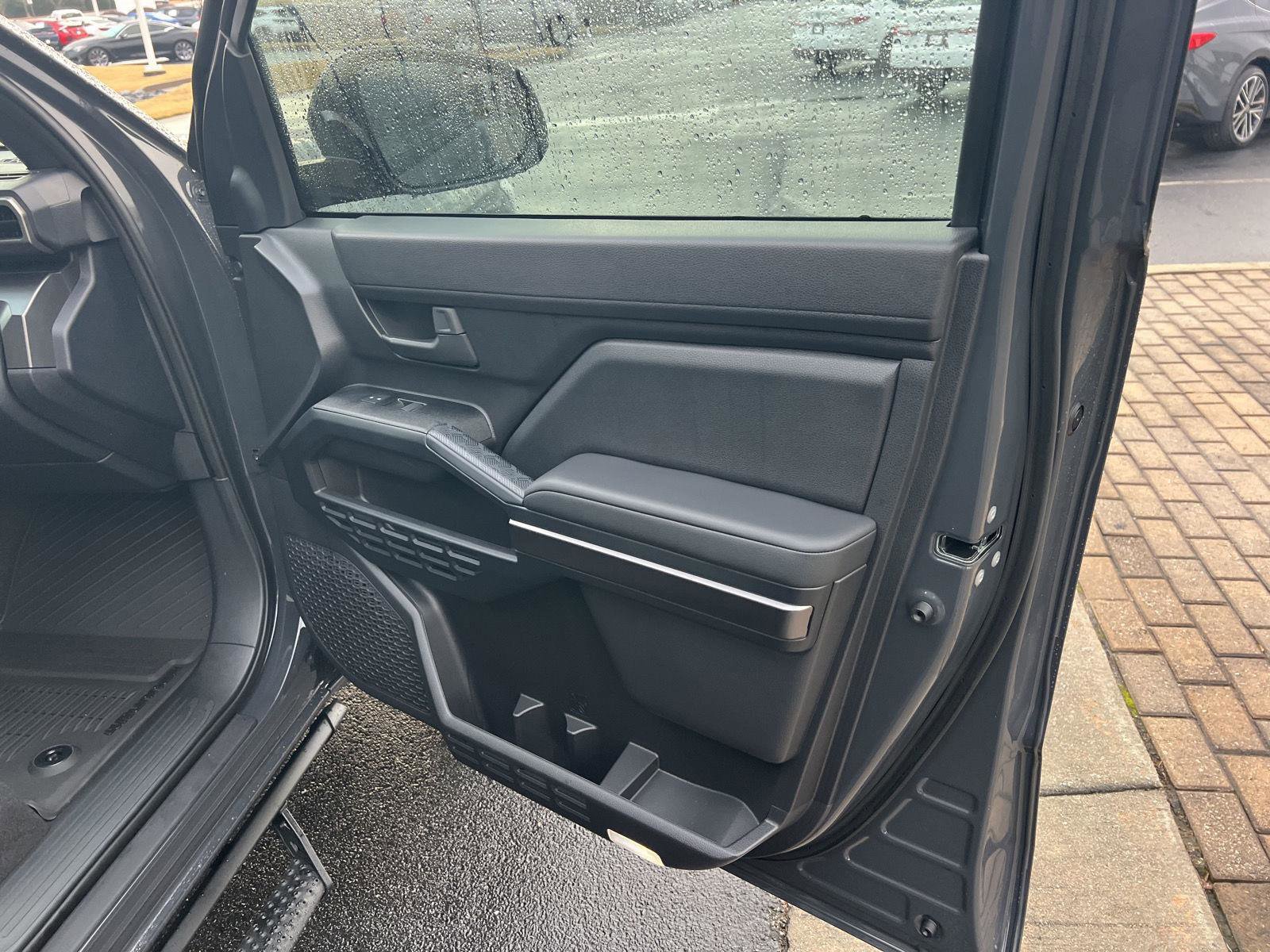 New 2026 Toyota 4Runner SR5 image 12