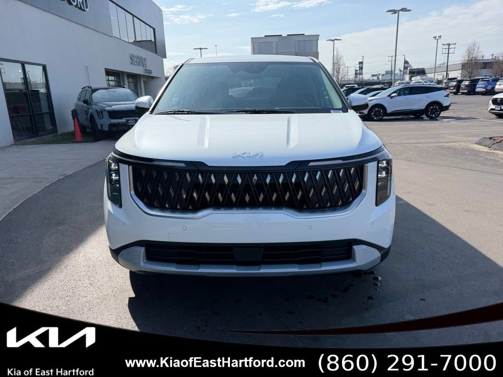 New 2026 Kia Carnival LX FWD image 3