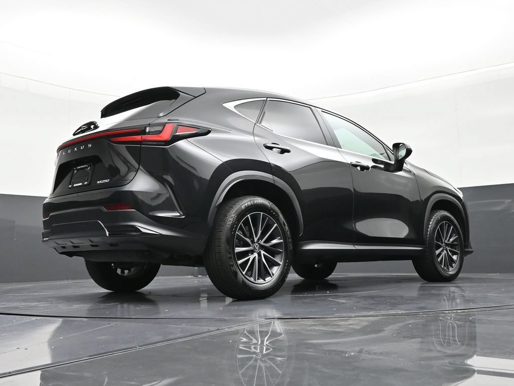 Used 2024 Lexus NX 250 FWD w/ Towing Package (2000 Lbs) image 24