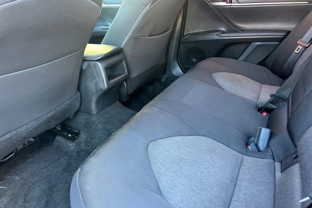 Used 2021 Toyota Camry LE FWD image 13