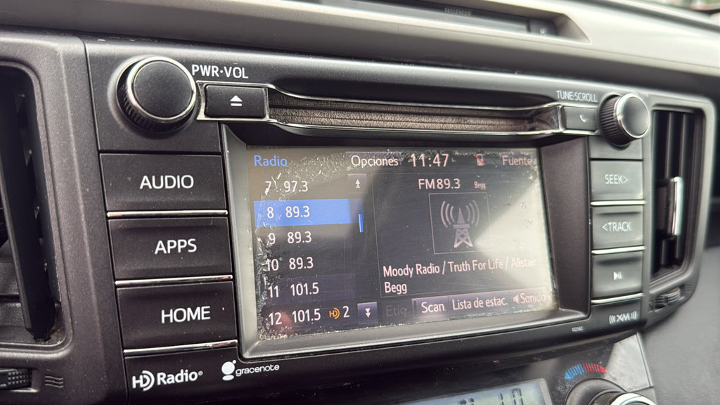 Used 2016 Toyota RAV4 XLE FWD image 32