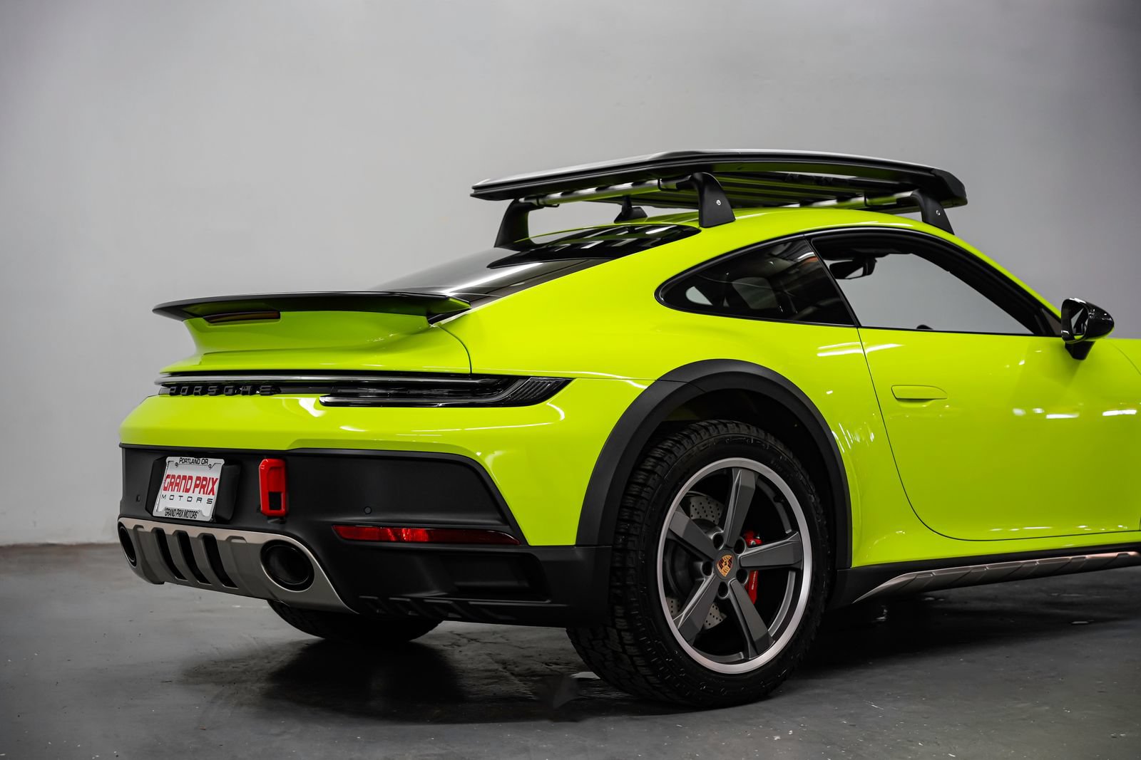 Used 2024 Porsche 911 Dakar AWD/4WD image 42