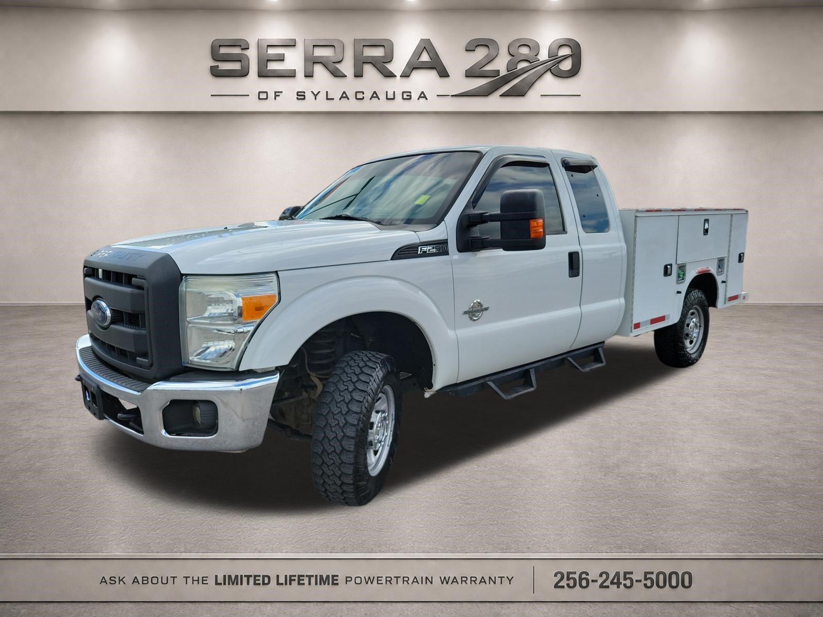Used 2015 Ford F250 XL w/ Power Equipment Group AWD/4WD image 3