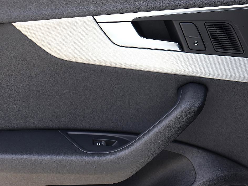 Used 2018 Audi A4 2.0T Ultra Premium Plus w/ Premium Plus Package image 19