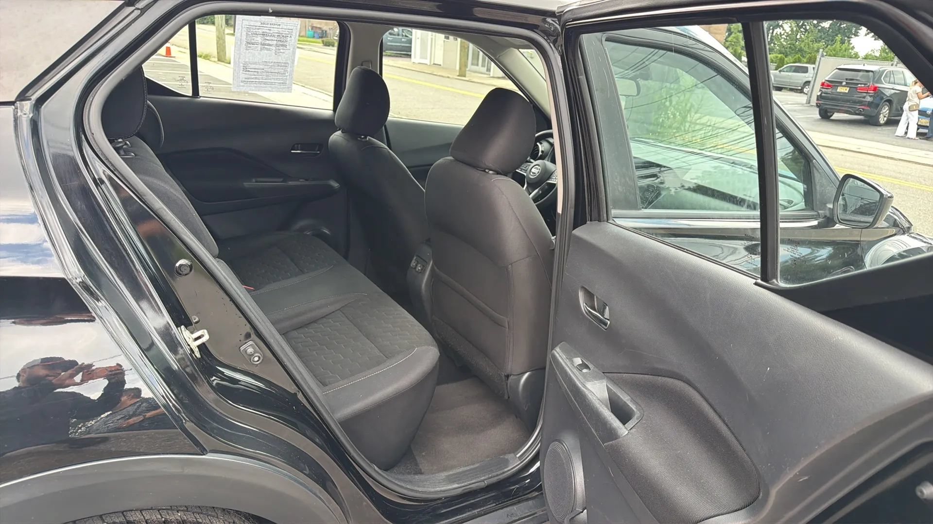 Used 2021 Nissan Kicks SV FWD image 26