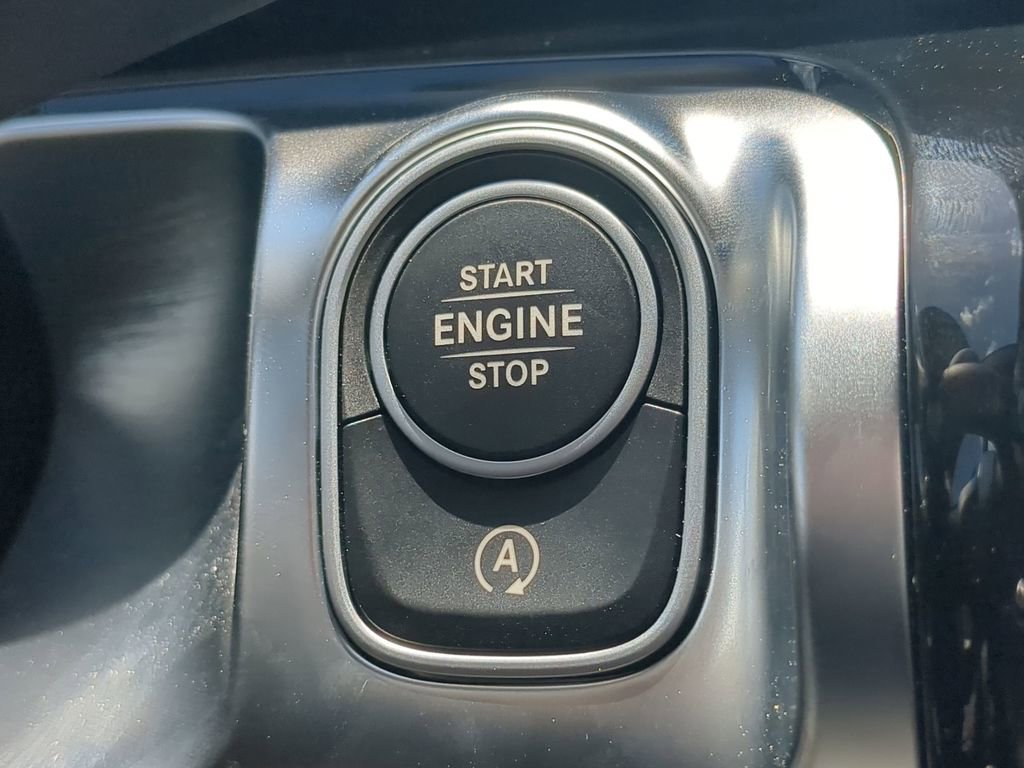 New 2025 Mercedes-Benz GLB 250 GLB 250 image 15