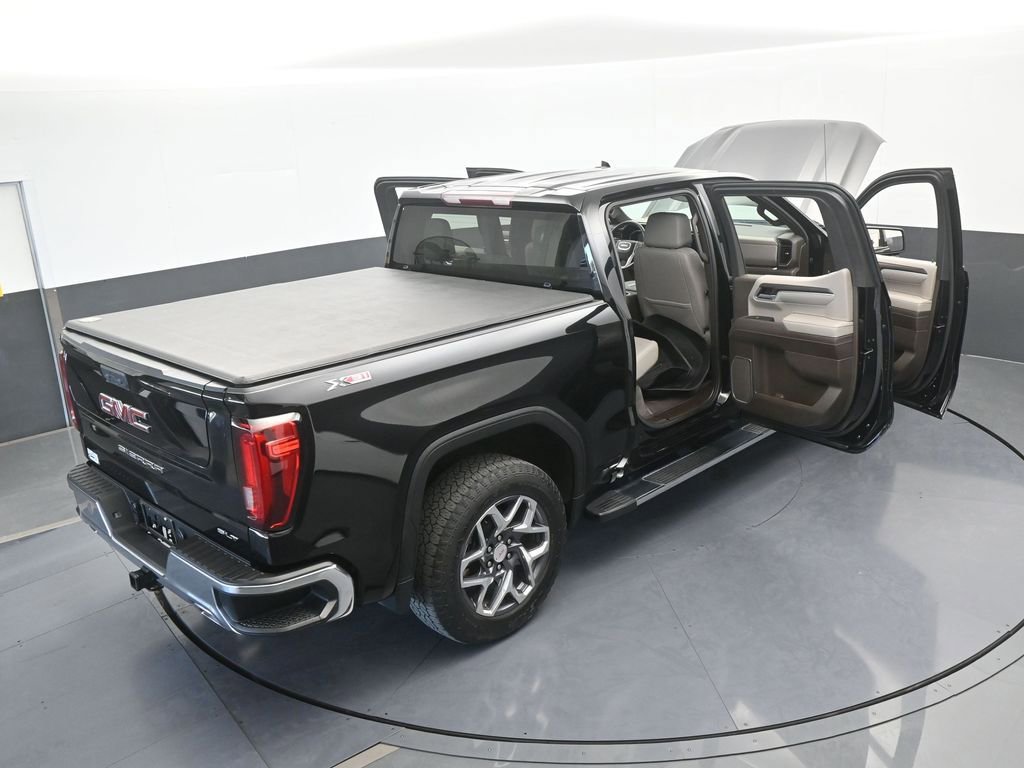Used 2022 GMC Sierra 1500 SLT image 32