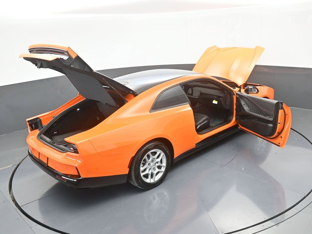 Used 2025 Dodge Charger R/T w/ Sun & Sound Package image 70