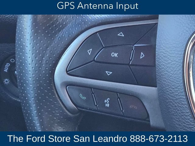 Used 2019 Dodge Challenger R/T Scat Pack w/ Shaker Package RWD image 19