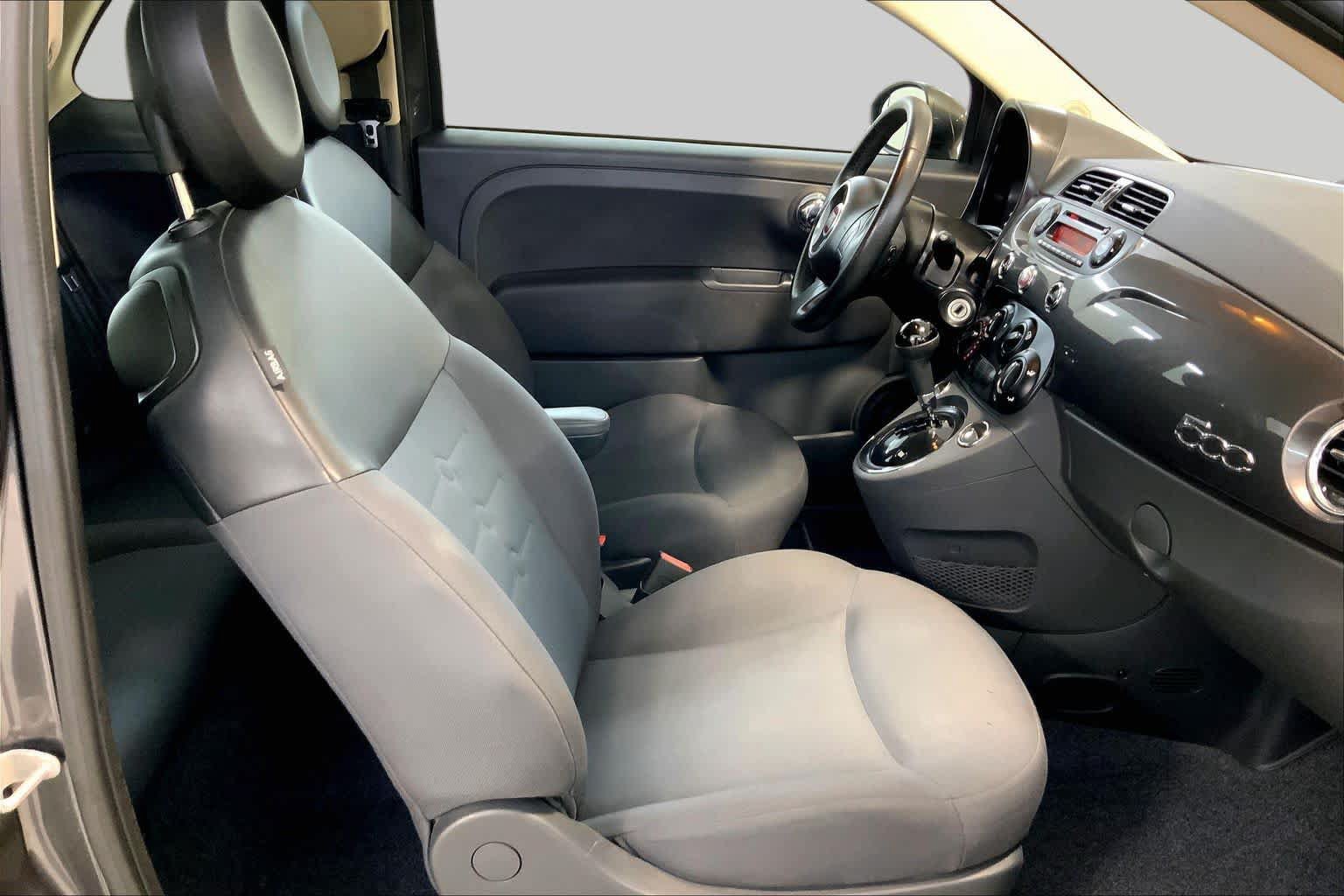 Used 2015 FIAT 500 Pop FWD image 8