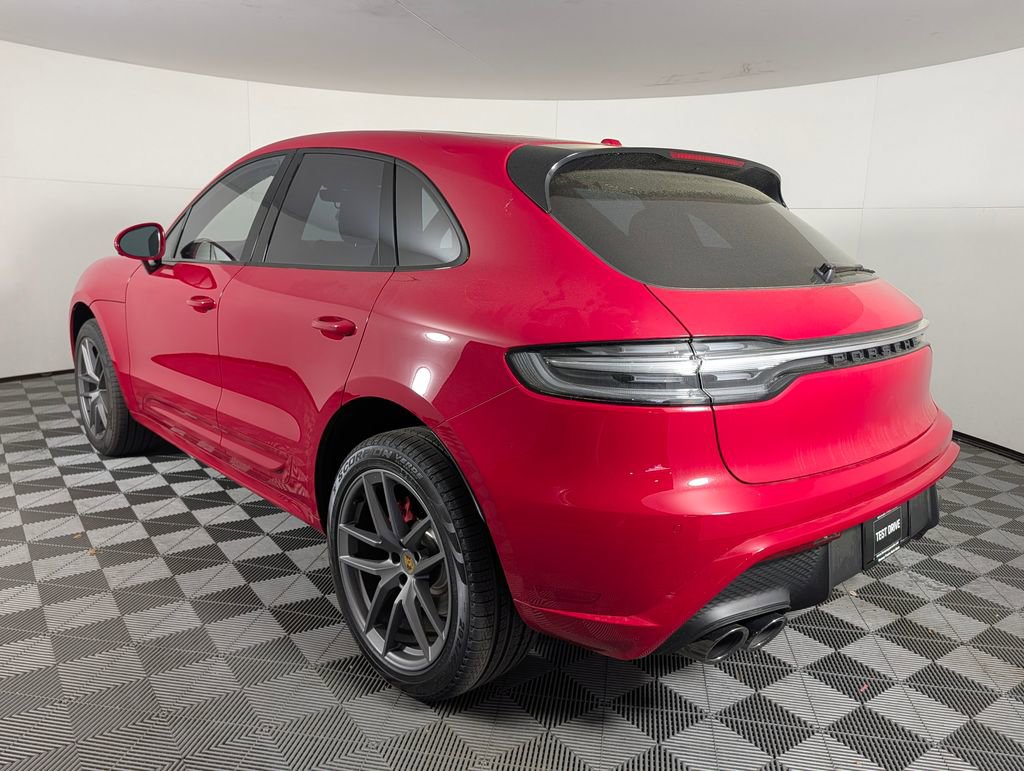 New 2026 Porsche Macan S image 3
