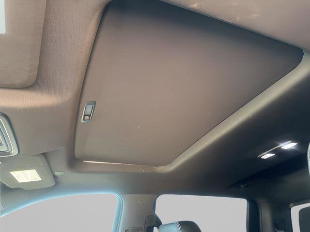 Used 2021 Chevrolet Silverado 3500 High Country image 16