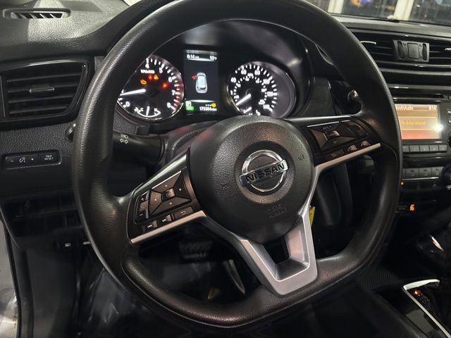 Used 2017 Nissan Rogue S image 17