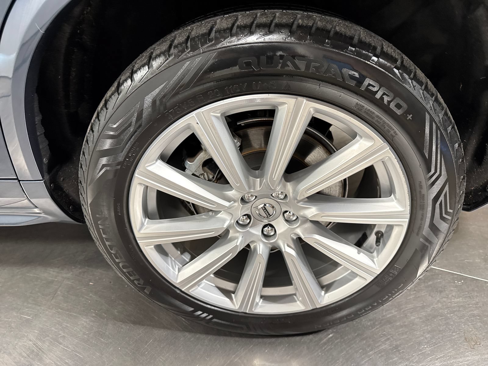 Used 2019 Volvo XC90 T8 Inscription w/ Advanced Package AWD/4WD image 12