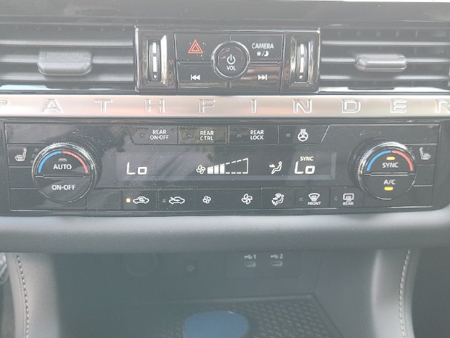 New 2026 Nissan Pathfinder SL w/ SL Premium Package FWD image 18