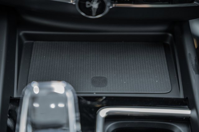 New 2026 Volvo XC60 B5 Plus w/ Protection Package Premier image 24