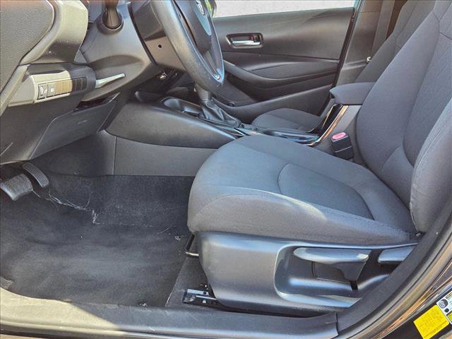 Used 2021 Toyota Corolla LE image 14