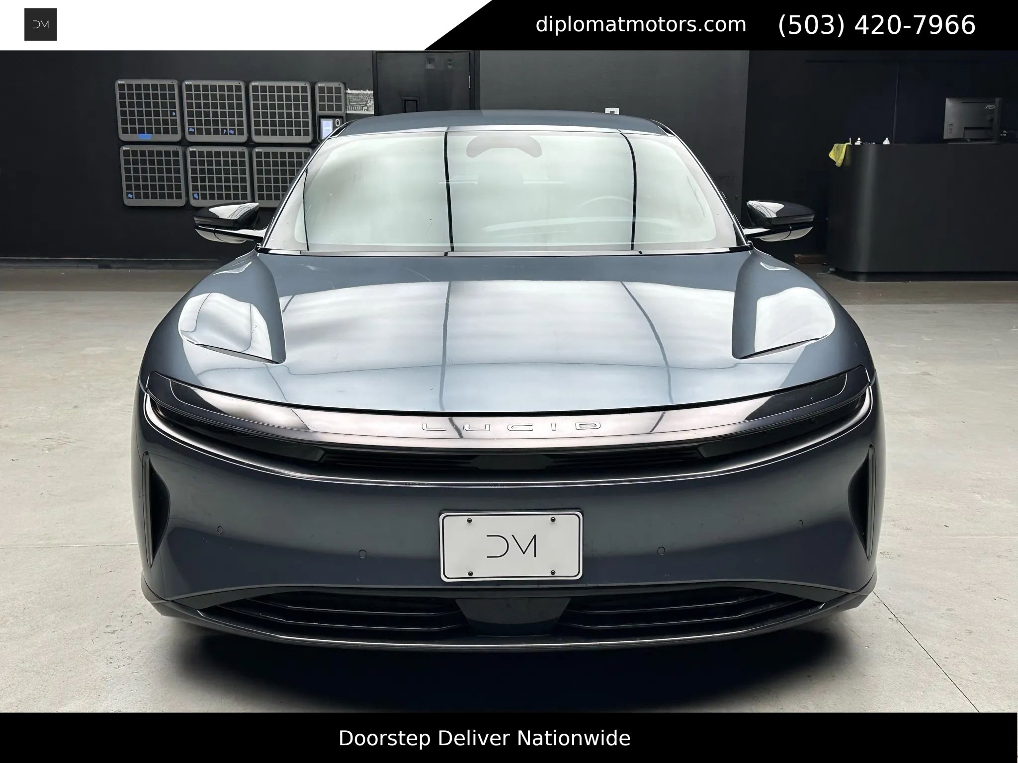 Used 2024 Lucid Air Touring image 11